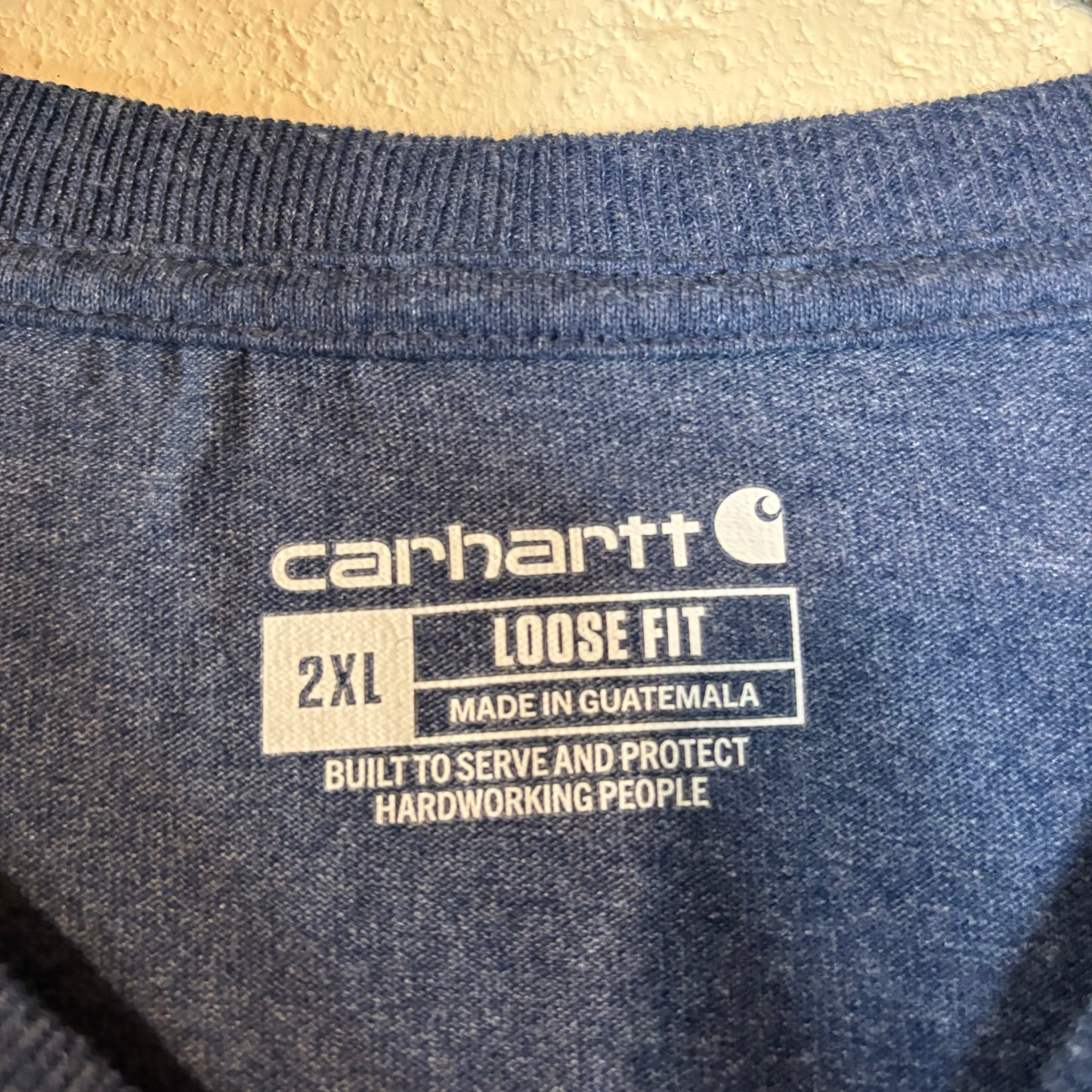 1 Pocket Carhartt Logo shirt 2Xl